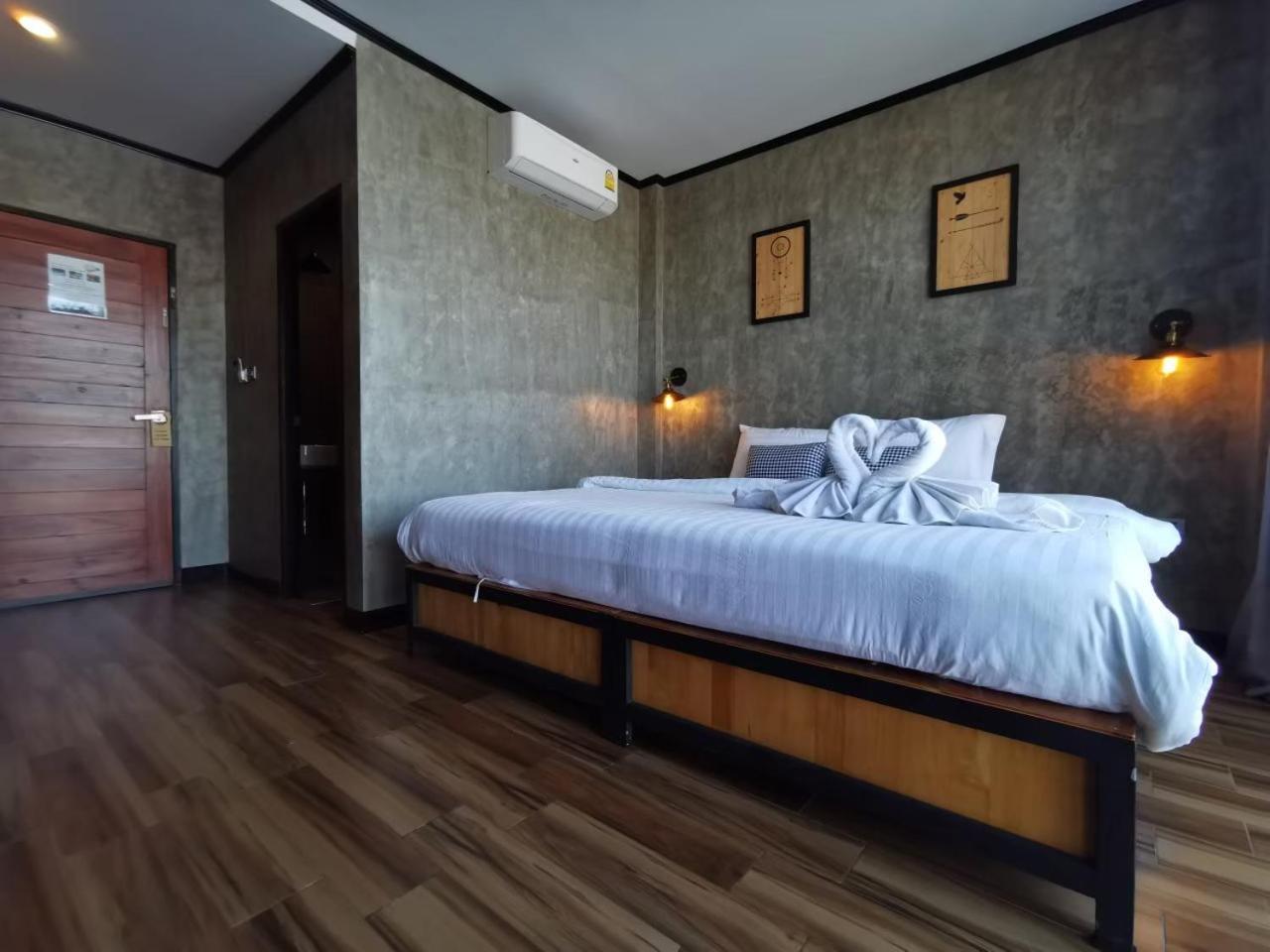 Lanta Chaolay Hostel Ko Lanta Kültér fotó