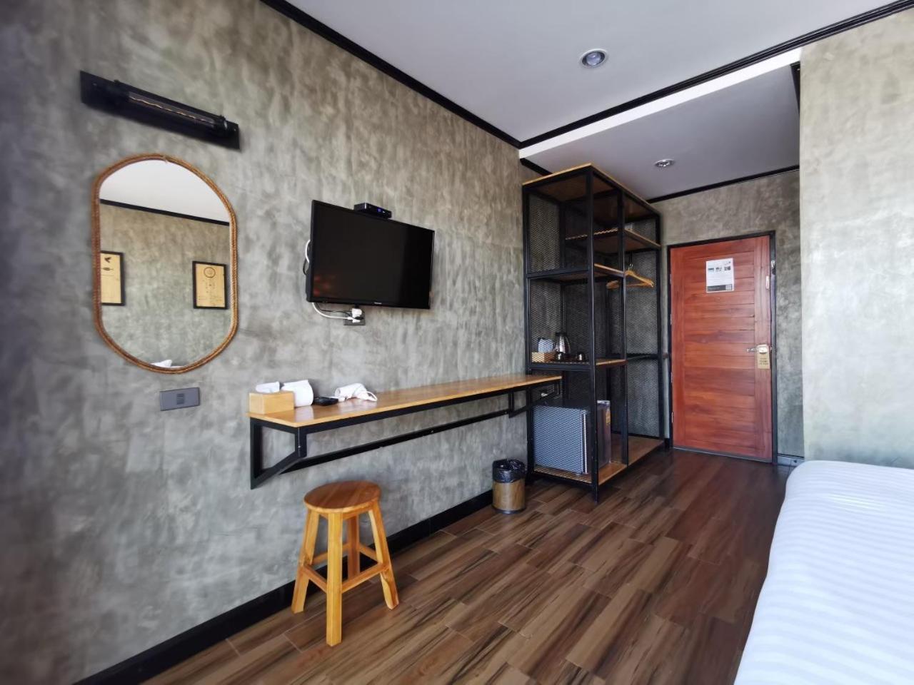 Lanta Chaolay Hostel Ko Lanta Kültér fotó