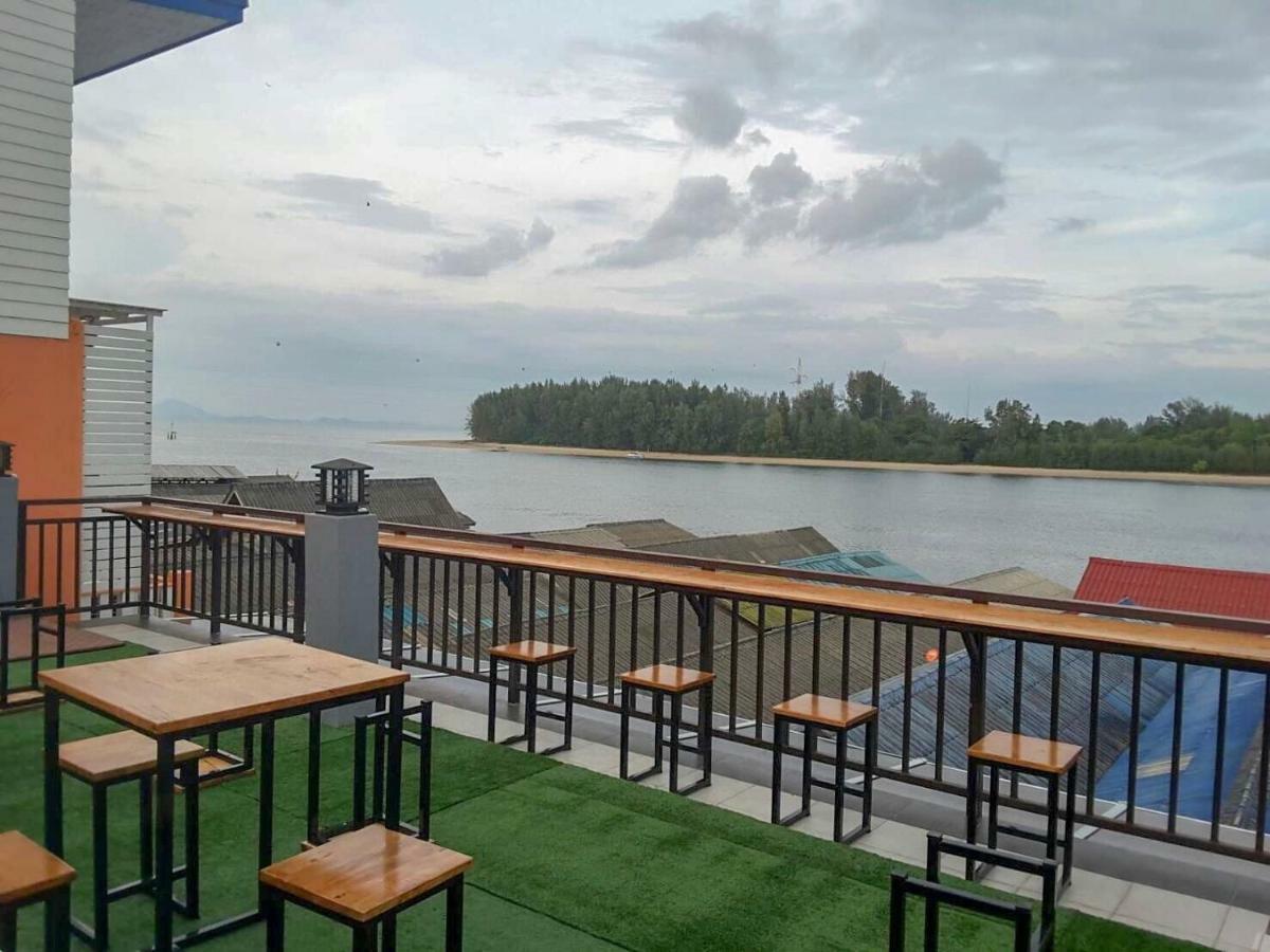 Lanta Chaolay Hostel Ko Lanta Kültér fotó