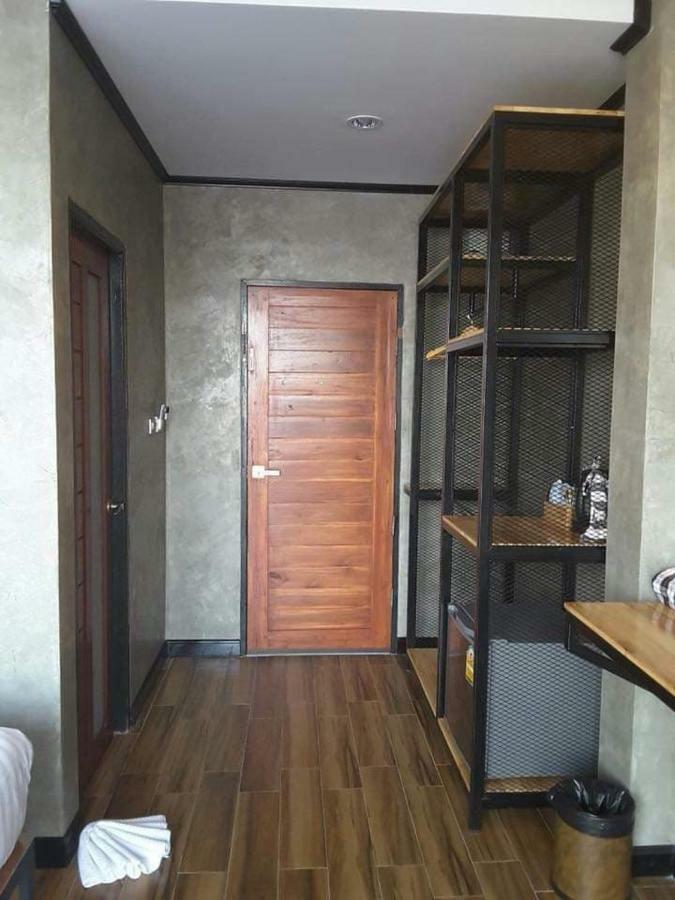 Lanta Chaolay Hostel Ko Lanta Kültér fotó