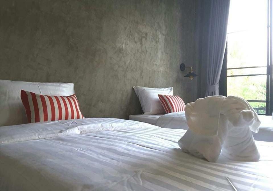 Lanta Chaolay Hostel Ko Lanta Kültér fotó