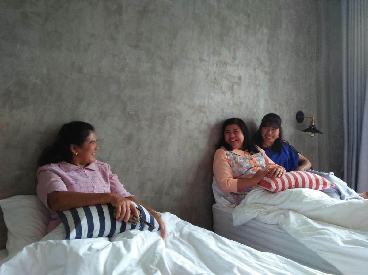 Lanta Chaolay Hostel Ko Lanta Kültér fotó