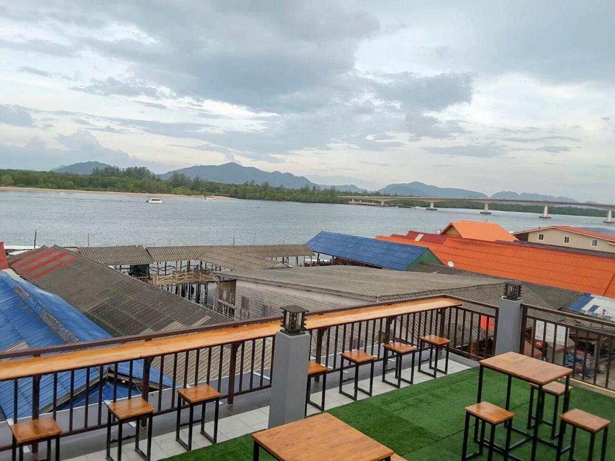 Lanta Chaolay Hostel Ko Lanta Kültér fotó