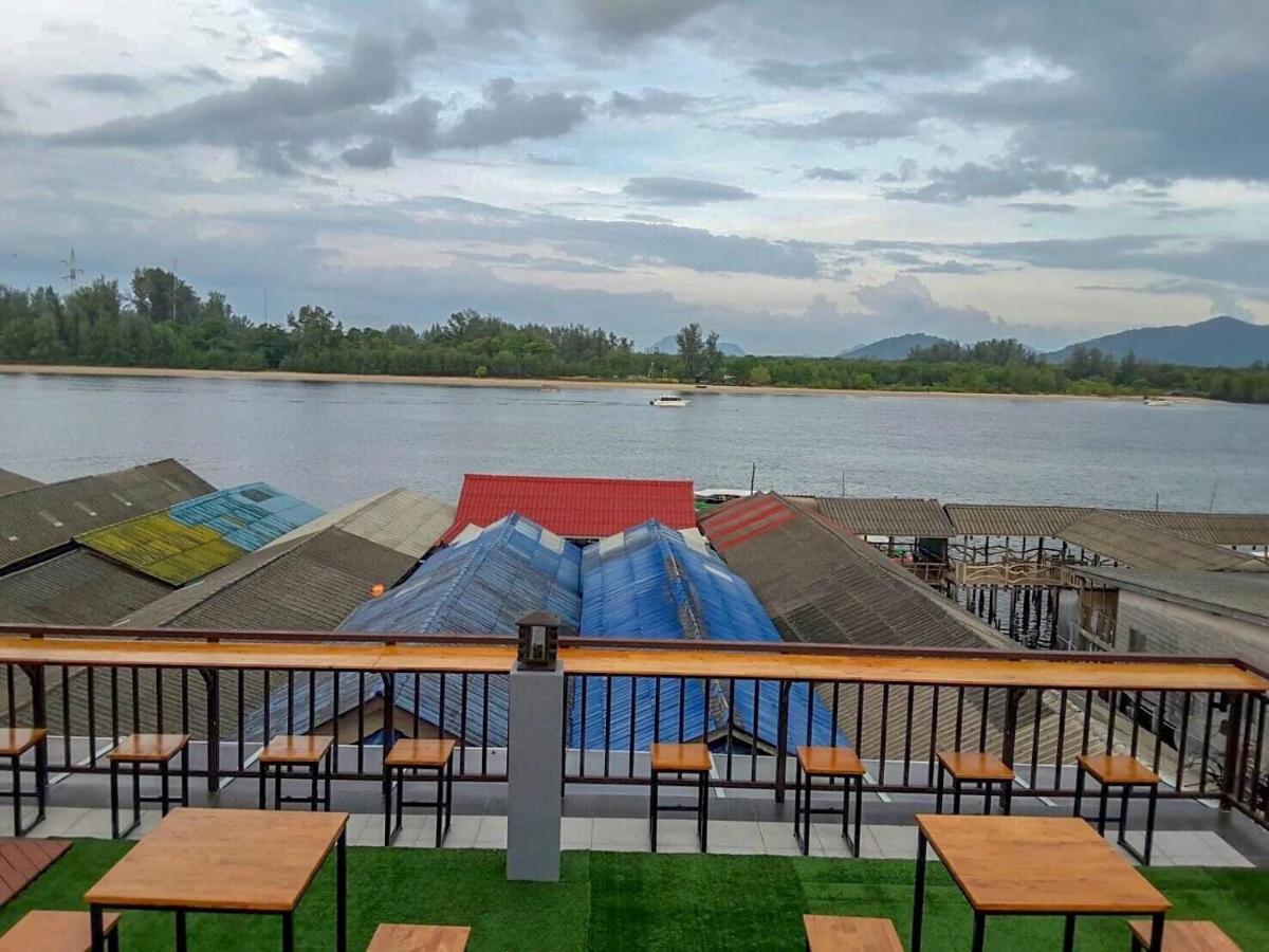 Lanta Chaolay Hostel Ko Lanta Kültér fotó
